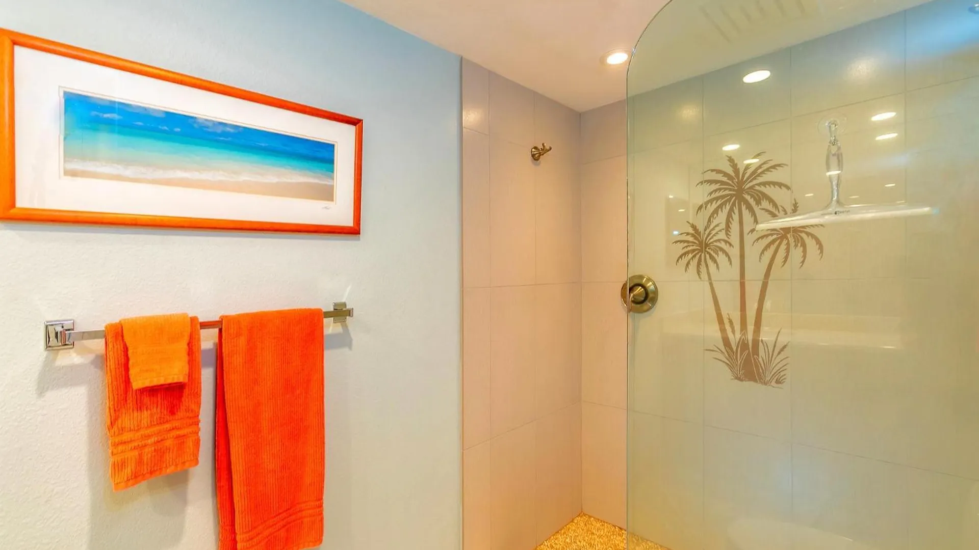 Apartment Kamaole Sands Two Bedrooms By Coldwell Banker Island Vacations Wailea  United States
