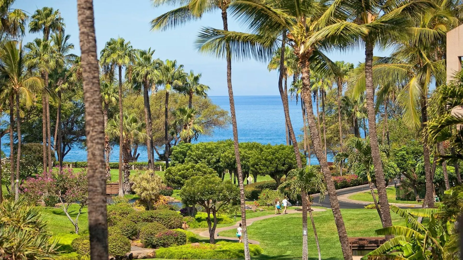 Kamaole Sands Two Bedrooms By Coldwell Banker Island Vacations Wailea