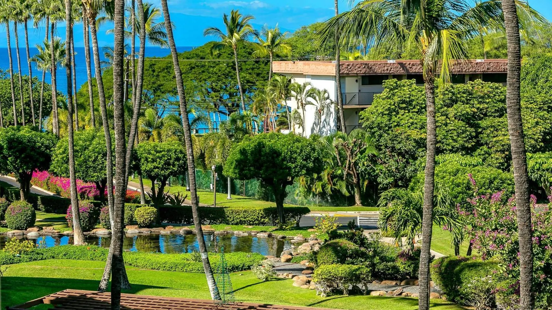 Kamaole Sands Two Bedrooms By Coldwell Banker Island Vacations Wailea  Wailea (Maui)